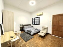 Jalan Lokam (D19), Terrace #471437021
